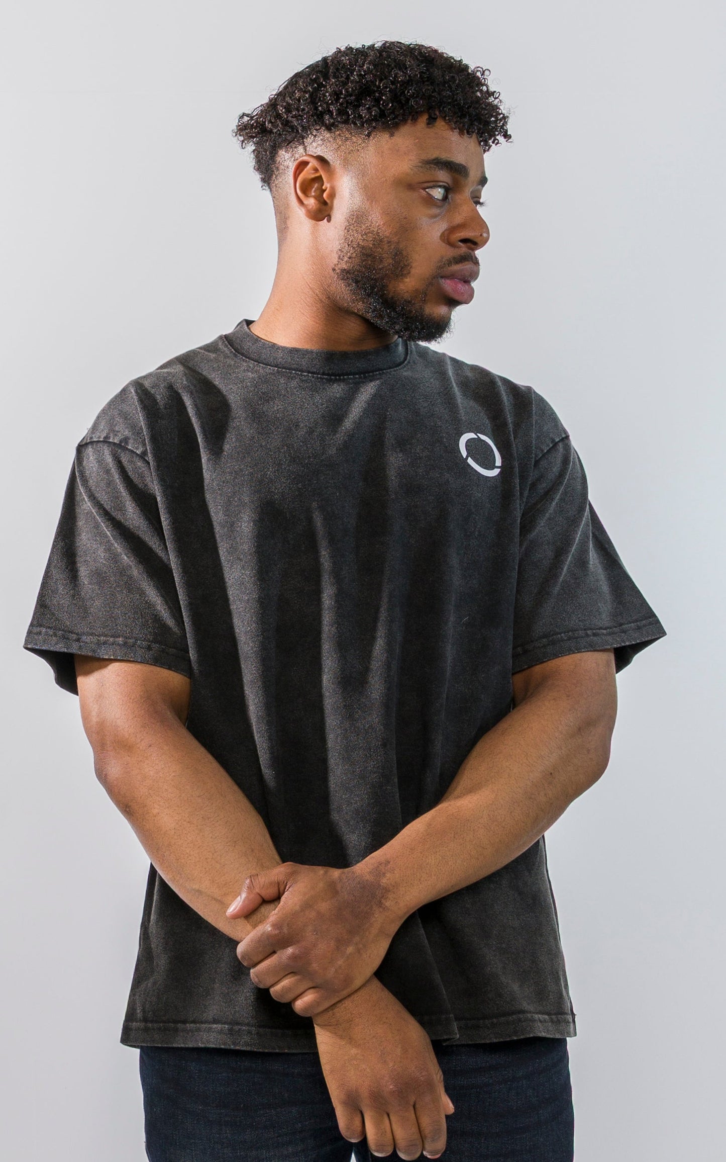 Smoked Black Oversize T-Shirt - Circle Form