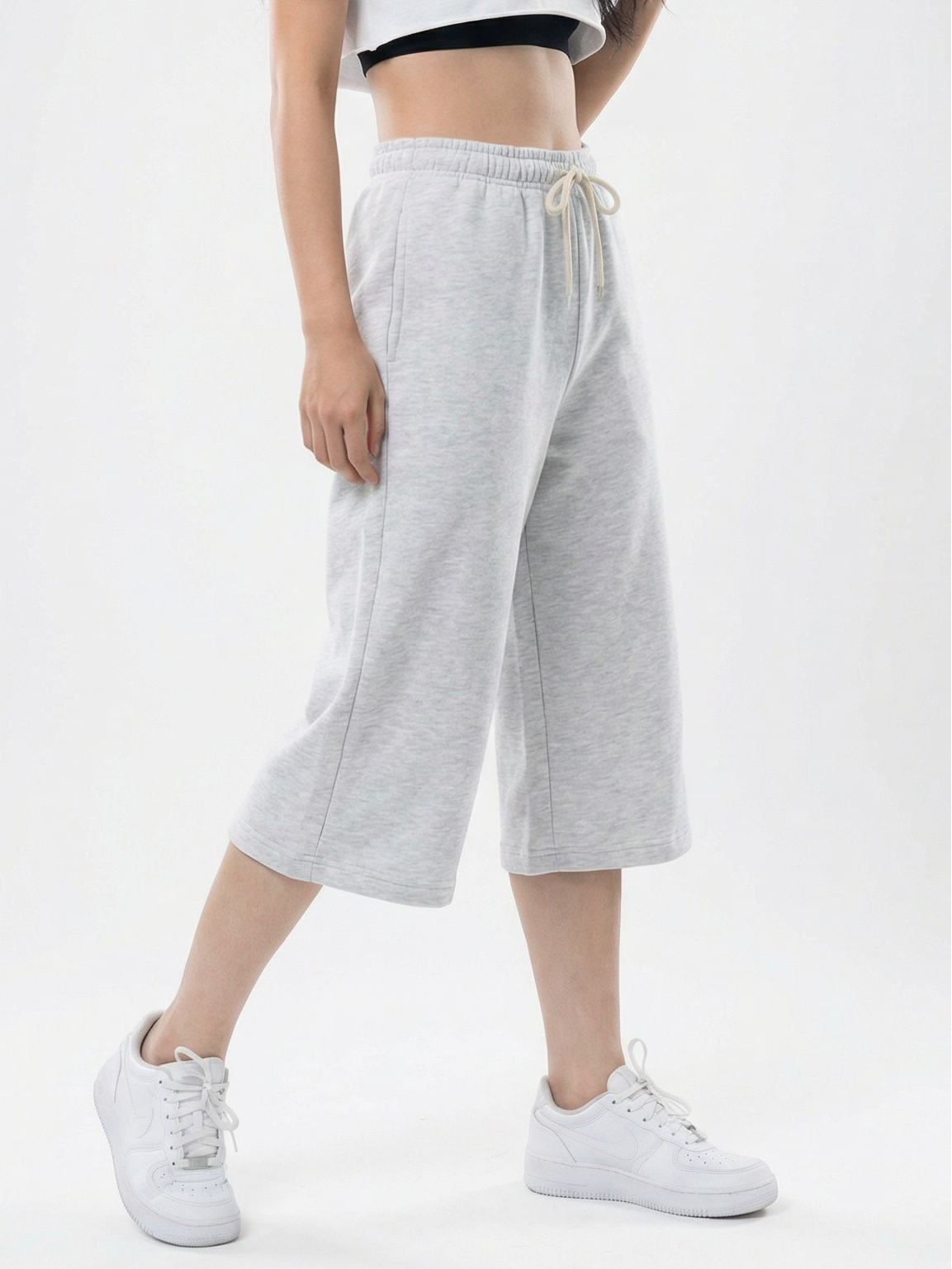 Tri Quarter Shorts